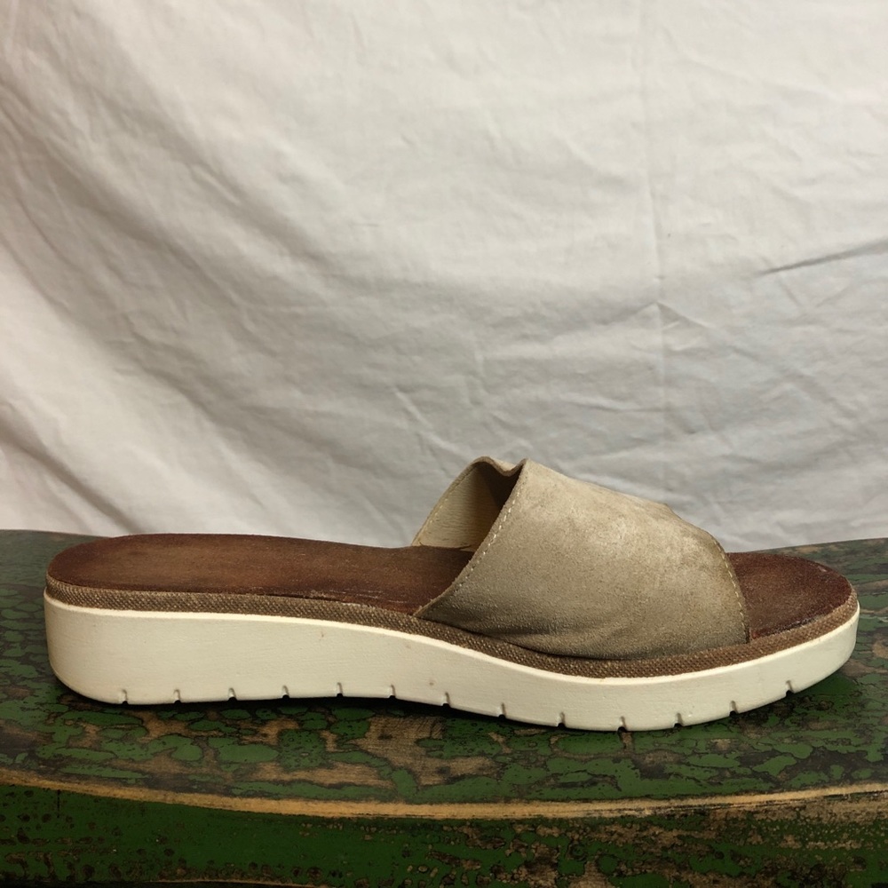 Platform sandals - Picture 2 of 6